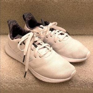 Women’s Lightweight White Knit Sneakers